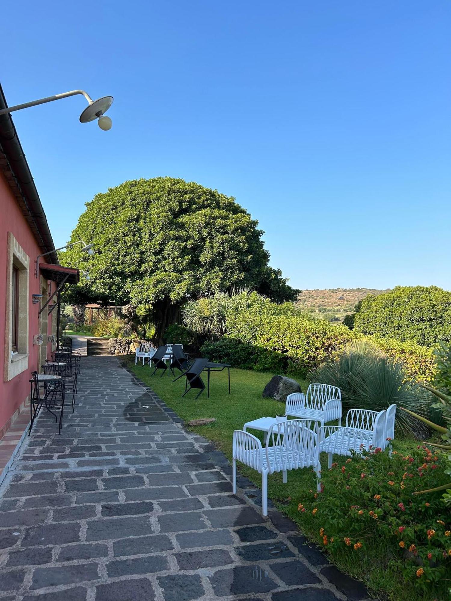 Hotel Borgo Nocchiara Carlentini Esterno foto