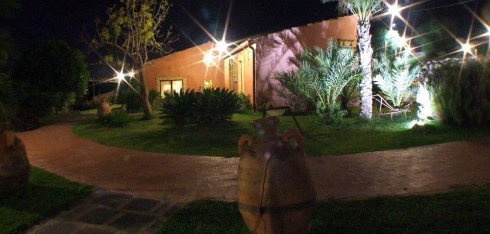 Hotel Borgo Nocchiara Carlentini Esterno foto